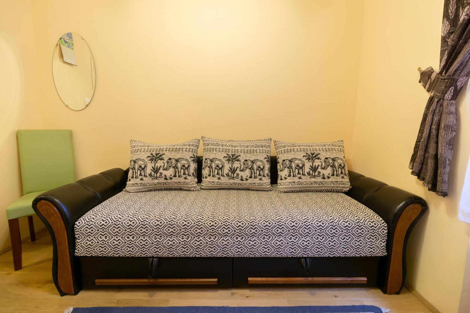 Jewel In Buda Apartment Будапеща Екстериор снимка