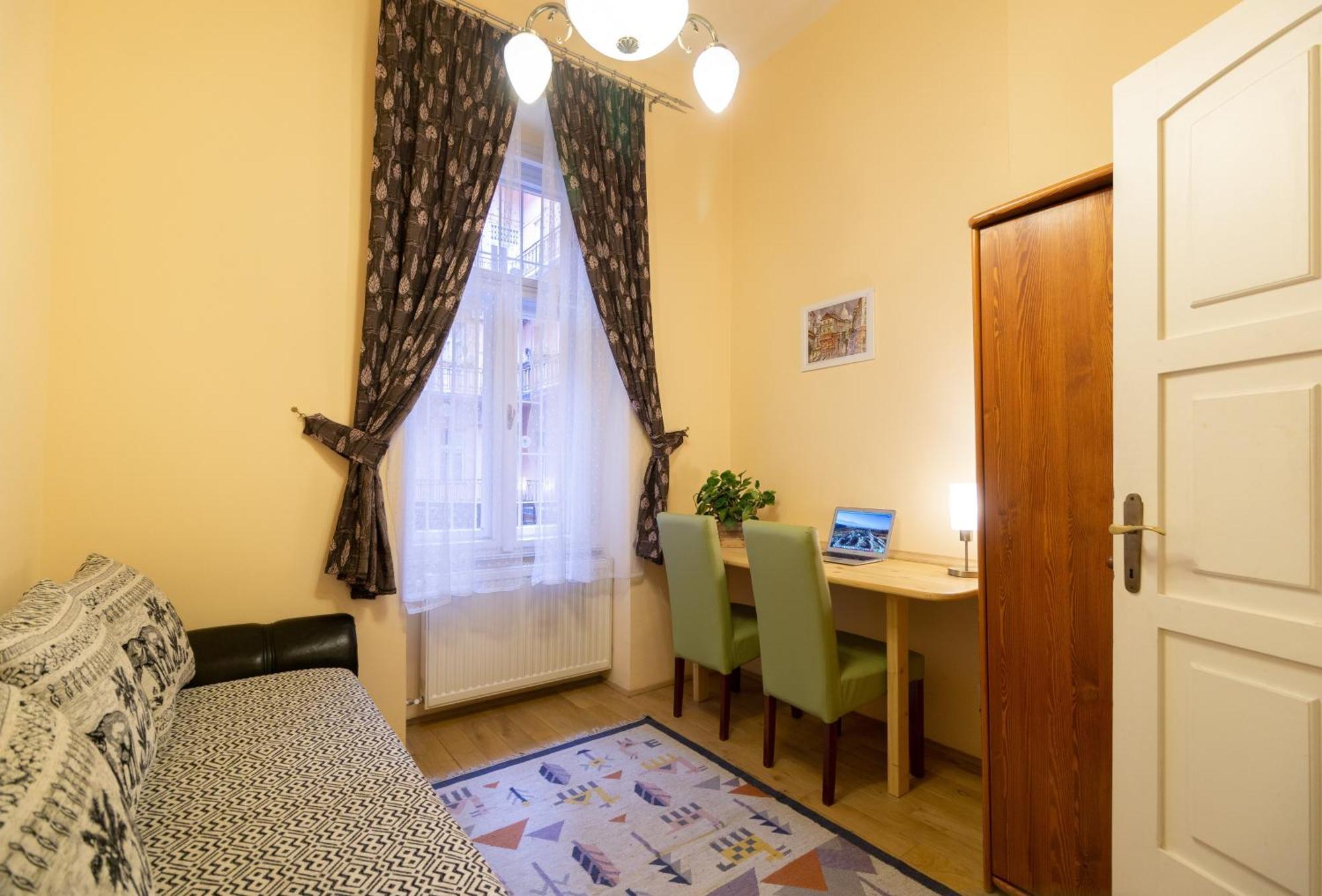 Jewel In Buda Apartment Будапеща Екстериор снимка