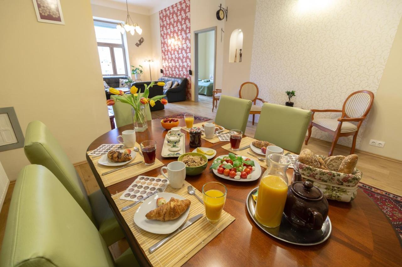 Jewel In Buda Apartment Будапеща Екстериор снимка