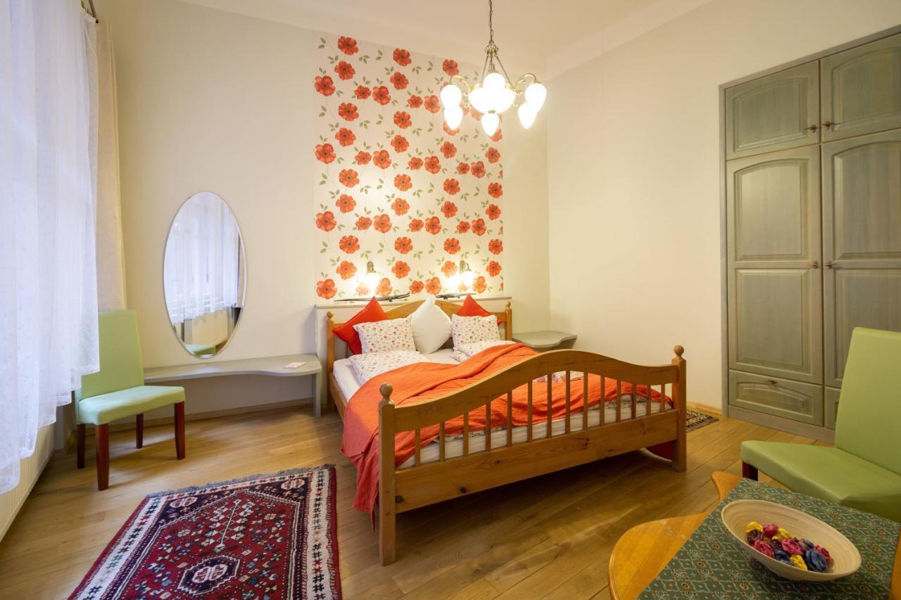 Jewel In Buda Apartment Будапеща Екстериор снимка